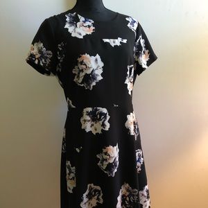 Vince Camuto Duet floral a line dress